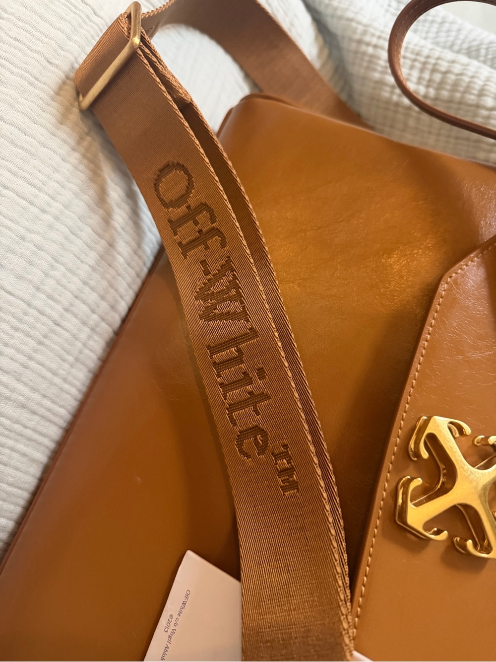 Off-White Cognac Leather Shoulder Bag with Gold Hardware - Picture 3 of 15